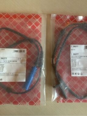 BMW ABS Sensor Wiring Harness with Blue Connector